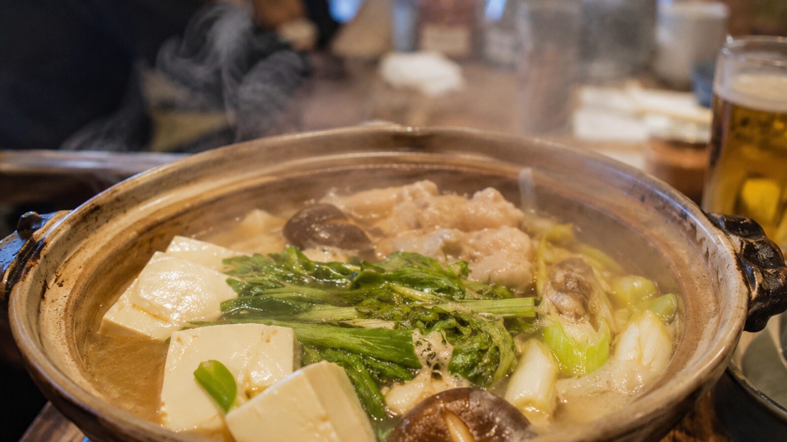 賑わう店内